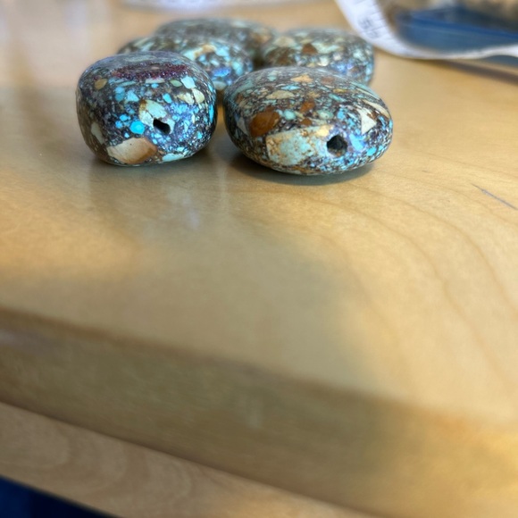 Unique turquoise stones - Picture 4 of 4